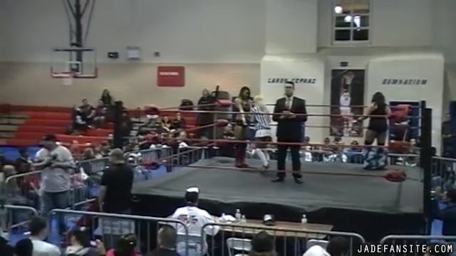 MiavsCarlislevsDelRey_Still066.jpg