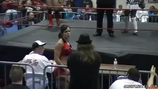 MiavsCarlislevsDelRey_Still074.jpg