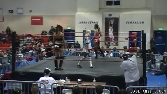 MiavsCarlislevsDelRey_Still093.jpg