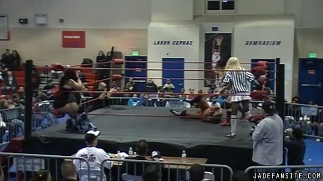 MiavsCarlislevsDelRey_Still568.jpg