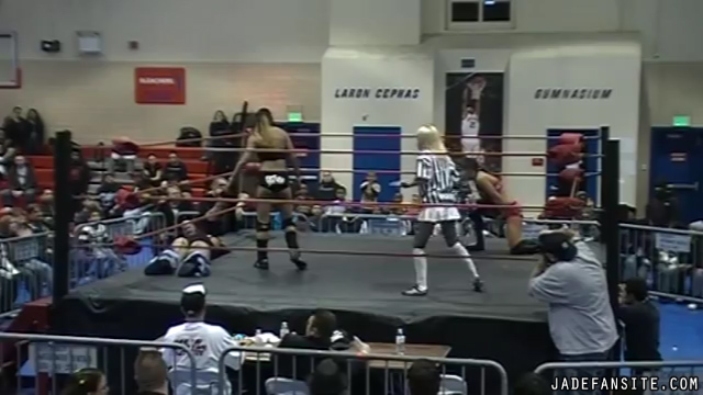 MiavsCarlislevsDelRey_Still587.jpg
