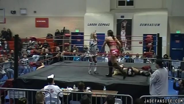 MiavsCarlislevsDelRey_Still685.jpg