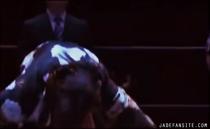 MiavsIvelisse_Still068.jpg