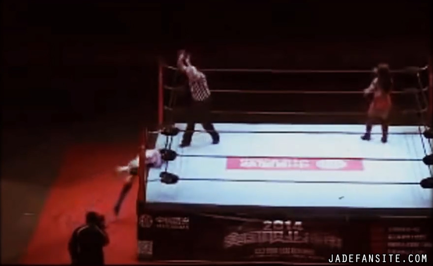 MiavsIvelisse_Still1068.jpg
