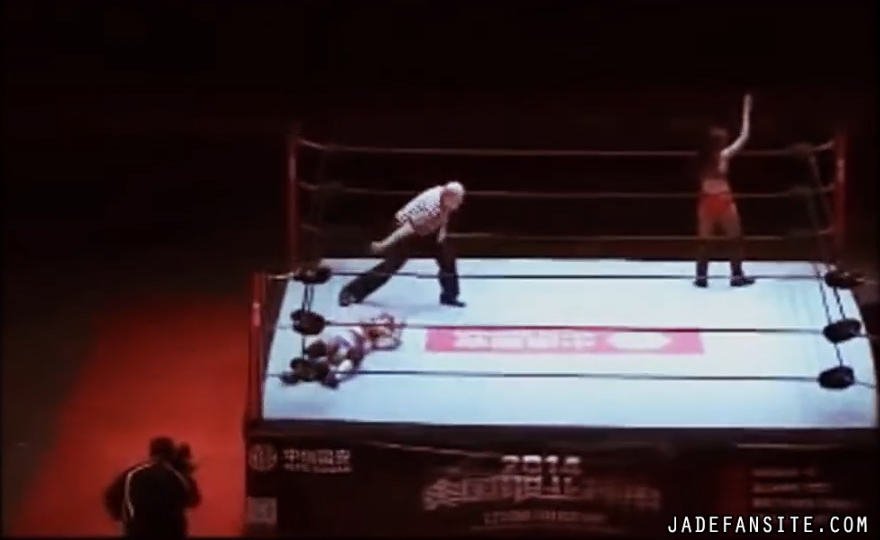 MiavsIvelisse_Still1070.jpg