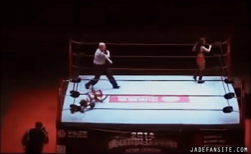 MiavsIvelisse_Still1071.jpg