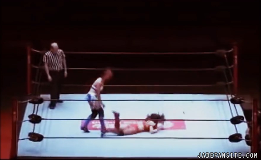 MiavsIvelisse_Still1084.jpg