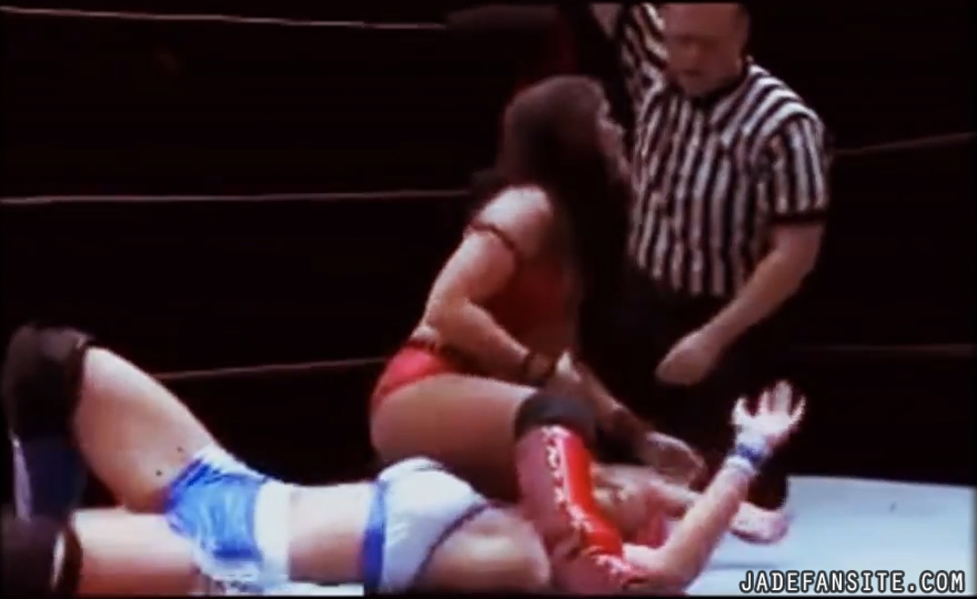 MiavsIvelisse_Still1116.jpg