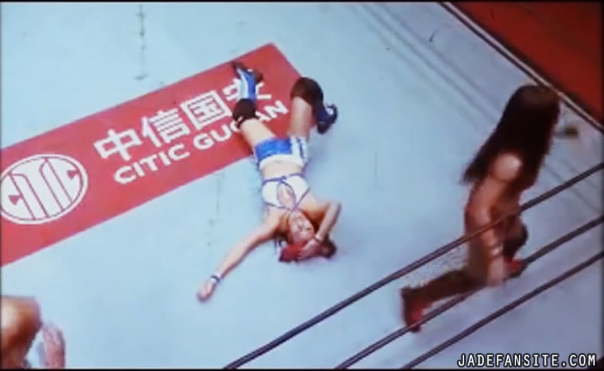 MiavsIvelisse_Still1132.jpg