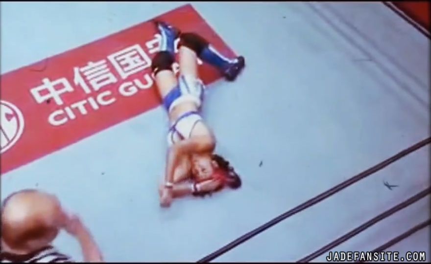MiavsIvelisse_Still1139.jpg
