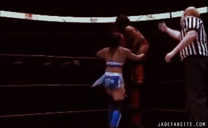 MiavsIvelisse_Still1157.jpg