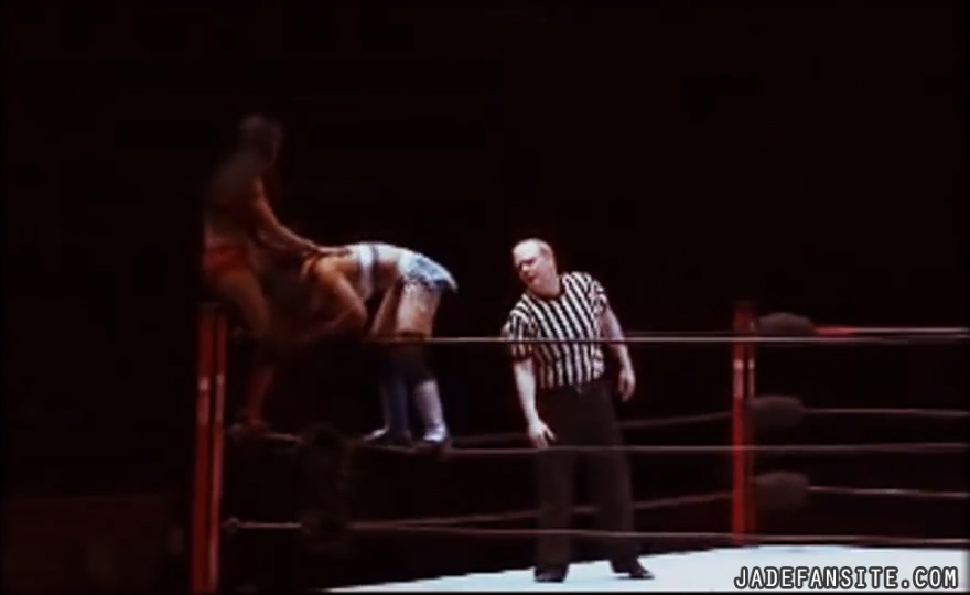 MiavsIvelisse_Still1174.jpg