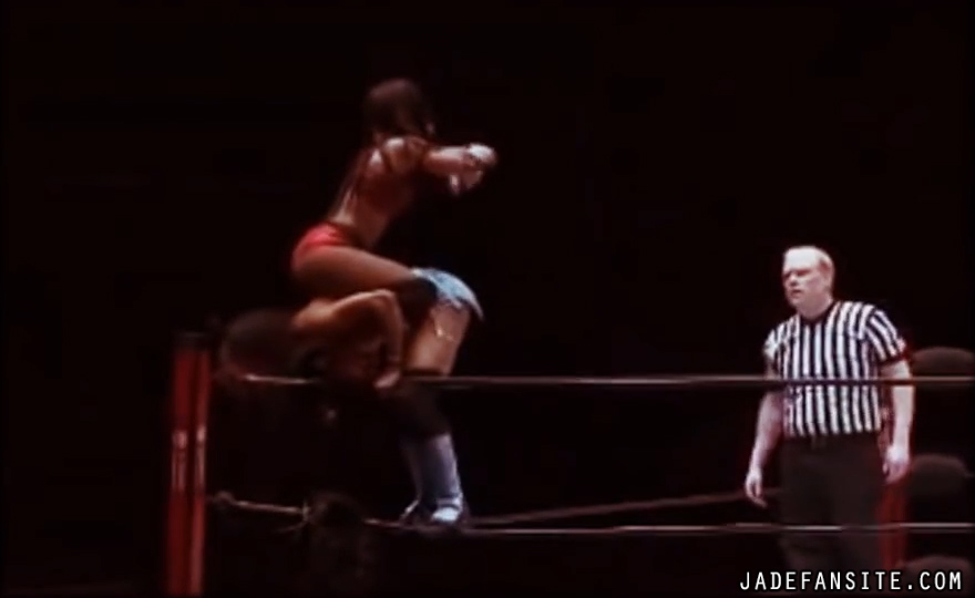 MiavsIvelisse_Still1186.jpg
