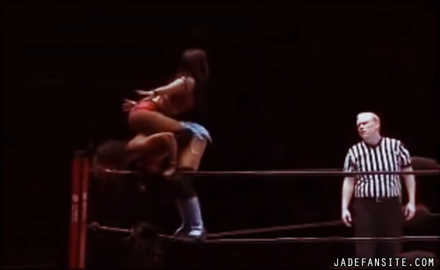 MiavsIvelisse_Still1188.jpg