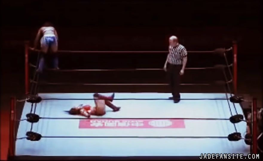 MiavsIvelisse_Still1195.jpg