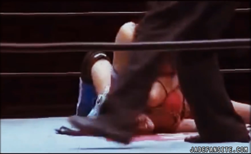 MiavsIvelisse_Still1226.jpg