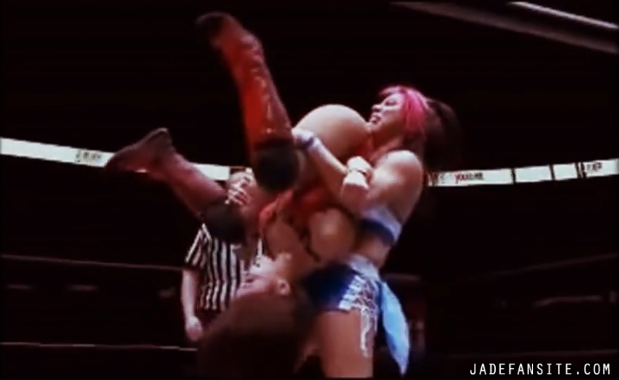 MiavsIvelisse_Still1272.jpg