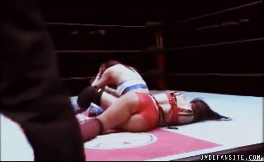 MiavsIvelisse_Still1329.jpg