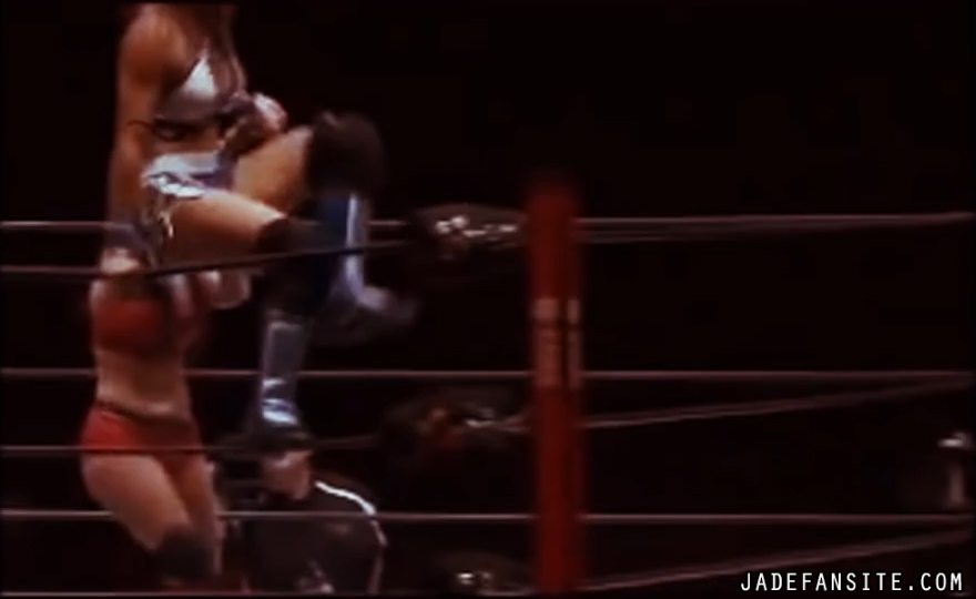 MiavsIvelisse_Still379.jpg