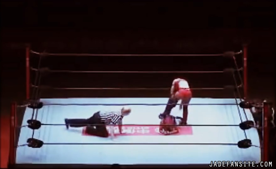 MiavsIvelisse_Still585.jpg