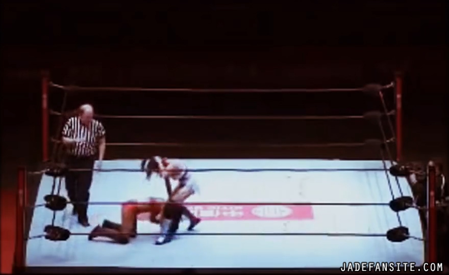 MiavsIvelisse_Still680.jpg
