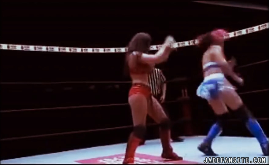 MiavsIvelisse_Still855.jpg