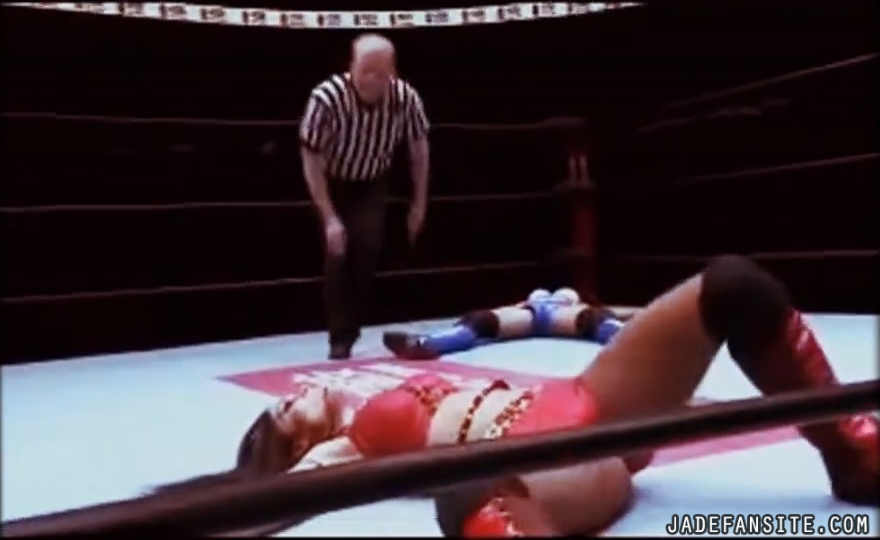 MiavsIvelisse_Still864.jpg