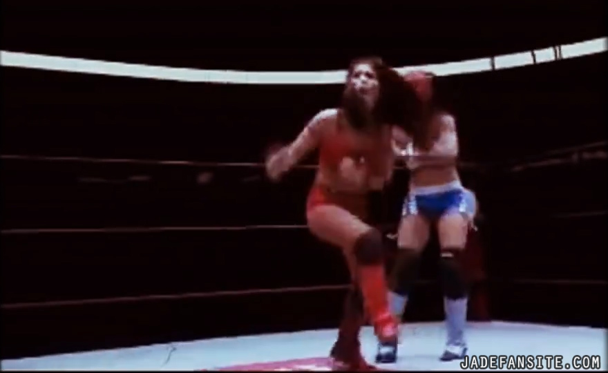 MiavsIvelisse_Still915.jpg