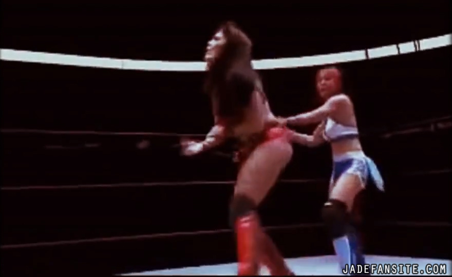 MiavsIvelisse_Still916.jpg