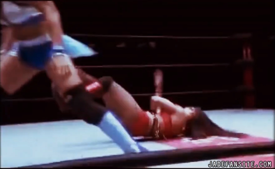 MiavsIvelisse_Still924.jpg