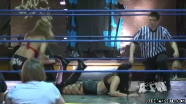 MiavsKay_Still353.jpg MiavsKay_Still353.jpg