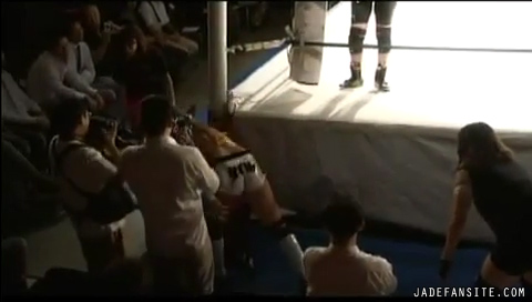 MiavsLatasha_Still480.jpg MiavsLatasha_Still480.jpg