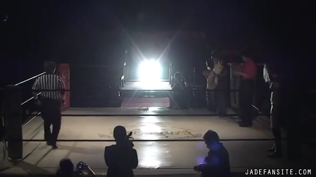 MiavsMatsumoto_Still073~0.jpg MiavsMatsumoto_Still073~0.jpg