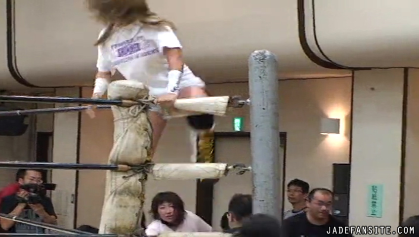 MiavsMatsumoto_Still075.jpg