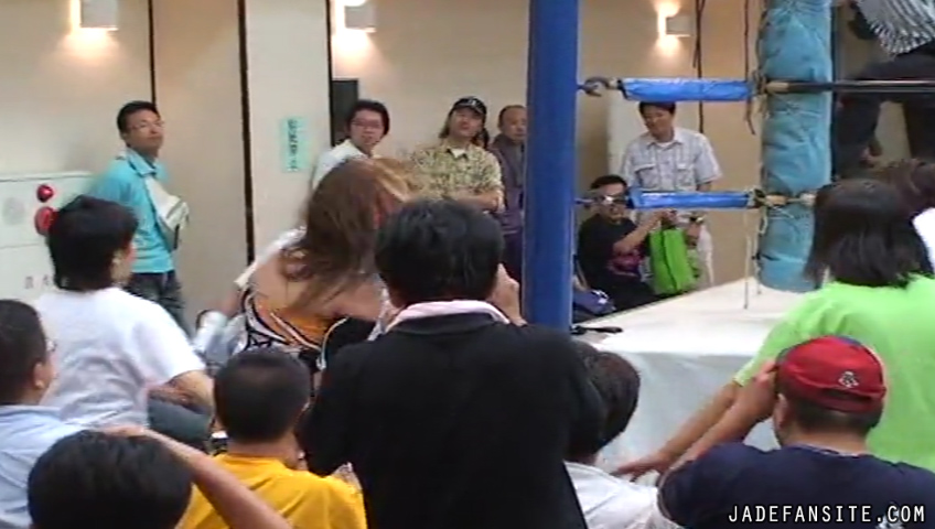 MiavsMatsumoto_Still090.jpg