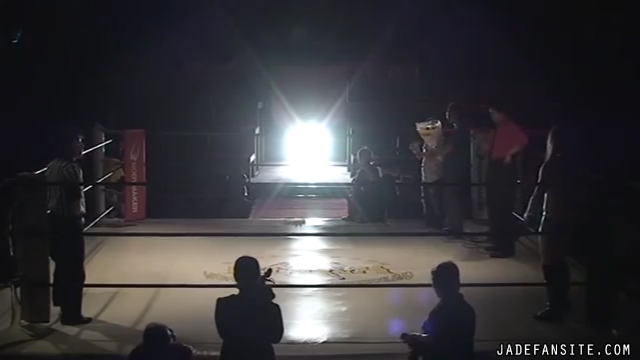 MiavsMatsumoto_Still091~0.jpg MiavsMatsumoto_Still091~0.jpg