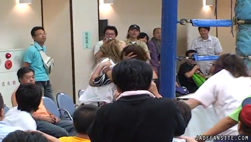 MiavsMatsumoto_Still094.jpg