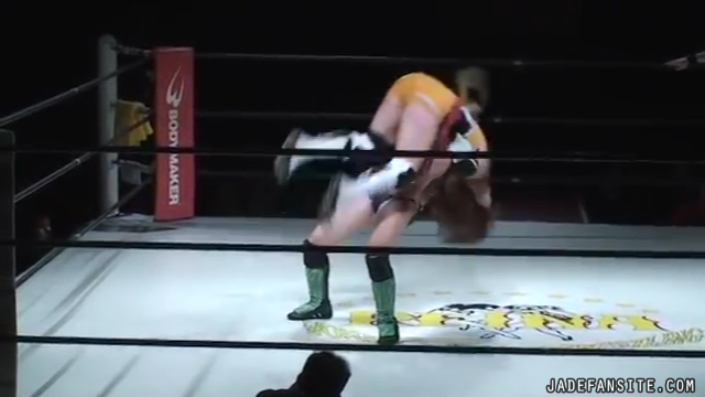 MiavsMatsumoto_Still1103~0.jpg MiavsMatsumoto_Still1103~0.jpg