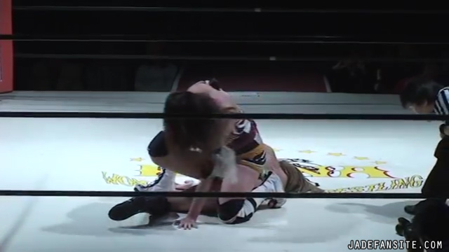 MiavsMatsumoto_Still1261~0.jpg