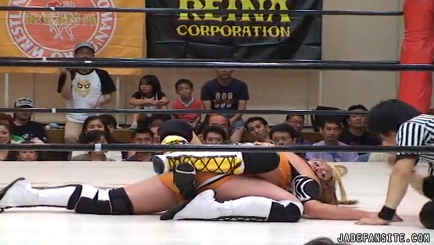 MiavsMatsumoto_Still1411~0.jpg