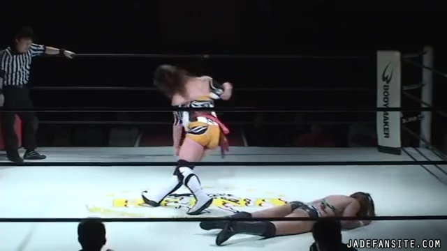 MiavsMatsumoto_Still1476~0.jpg MiavsMatsumoto_Still1476~0.jpg