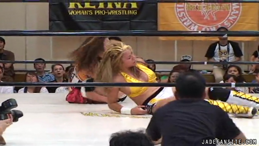 MiavsMatsumoto_Still1688.jpg MiavsMatsumoto_Still1688.jpg