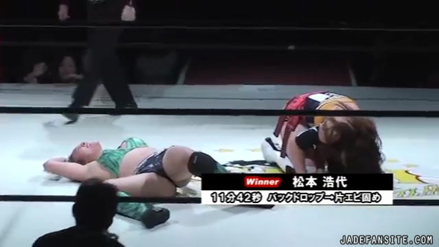 MiavsMatsumoto_Still1697~0.jpg