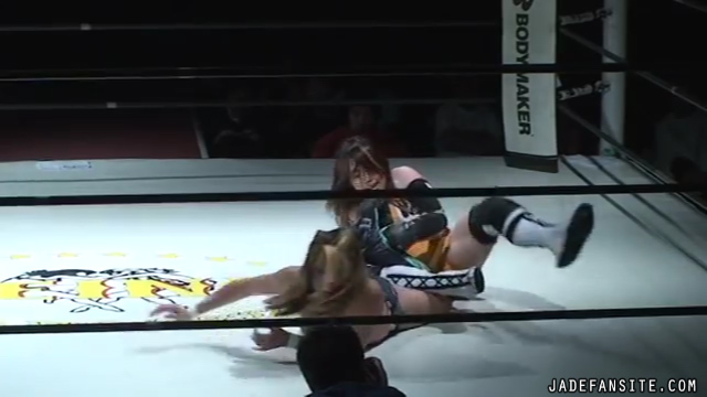 MiavsMatsumoto_Still719~0.jpg MiavsMatsumoto_Still719~0.jpg