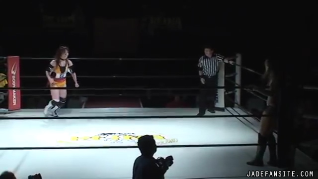 MiavsMatsumoto_Still903~0.jpg MiavsMatsumoto_Still903~0.jpg