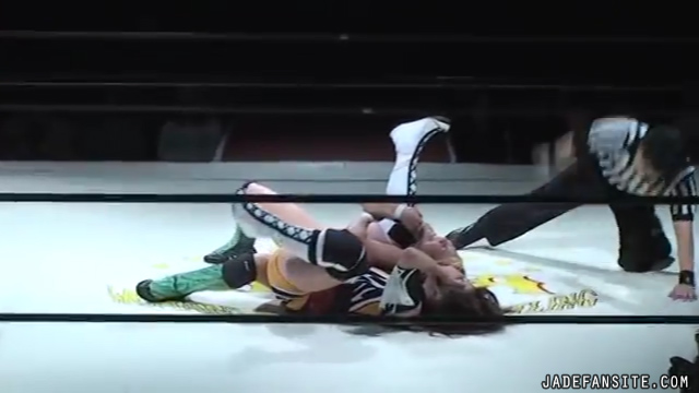 MiavsMatsumoto_Still967~0.jpg MiavsMatsumoto_Still967~0.jpg