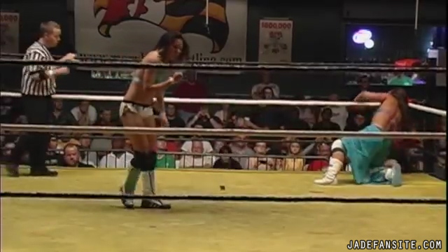 MiavsMickie_Still1382.jpg MiavsMickie_Still1382.jpg