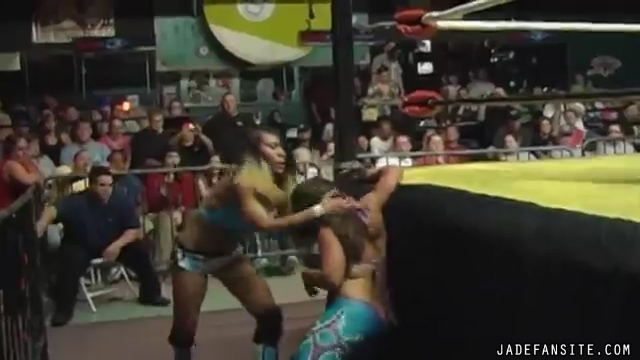 MiavsMickie_Still747.jpg MiavsMickie_Still747.jpg