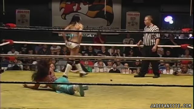 MiavsMickie_Still790.jpg MiavsMickie_Still790.jpg