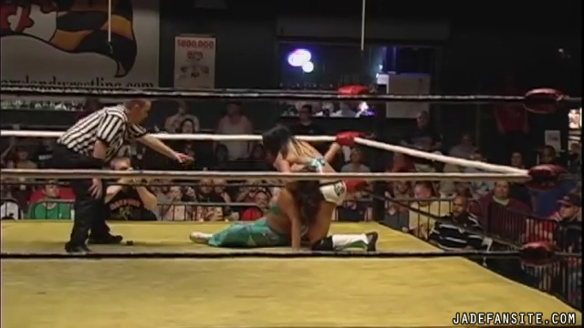 MiavsMickie_Still870.jpg MiavsMickie_Still870.jpg